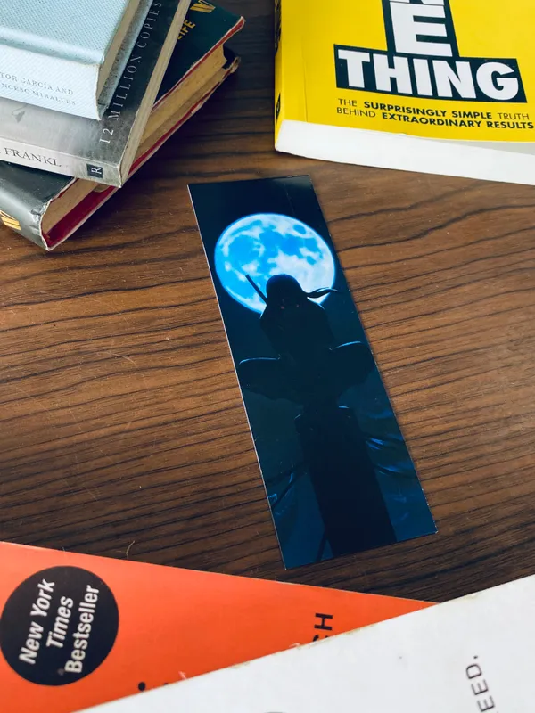 Multicolor_Acrylic_Itachi_Uchiha_Bookmark_Naruto_Bookmark_Poster_For_Home_Decor